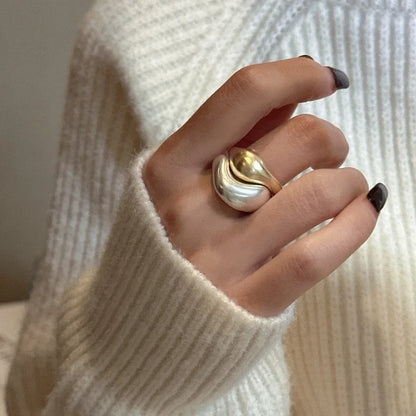 Simple Ring