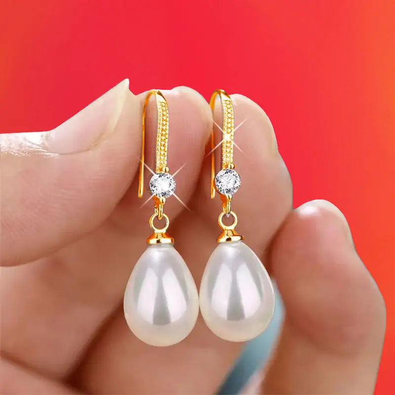 Elegant water drop earrings